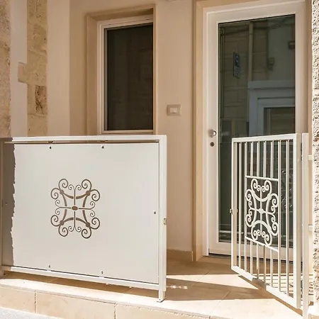 Dimora Cavour Pensión 3*